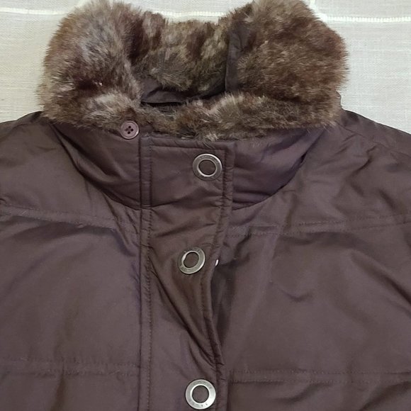 Eddie Bauer Vest size Small premium Goose Down Vest color brown faux fur removal - Picture 7 of 8